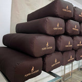 Accessoires de yoga pour femmes enceintes – confort et sécurité pendant la pratique