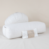 Ensemble de méditation en lin naturel comprenant un zafu rond, un bolster de yoga et un coussin pour les yeux à la lavande, faits main au Maroc – Atelier Cocon