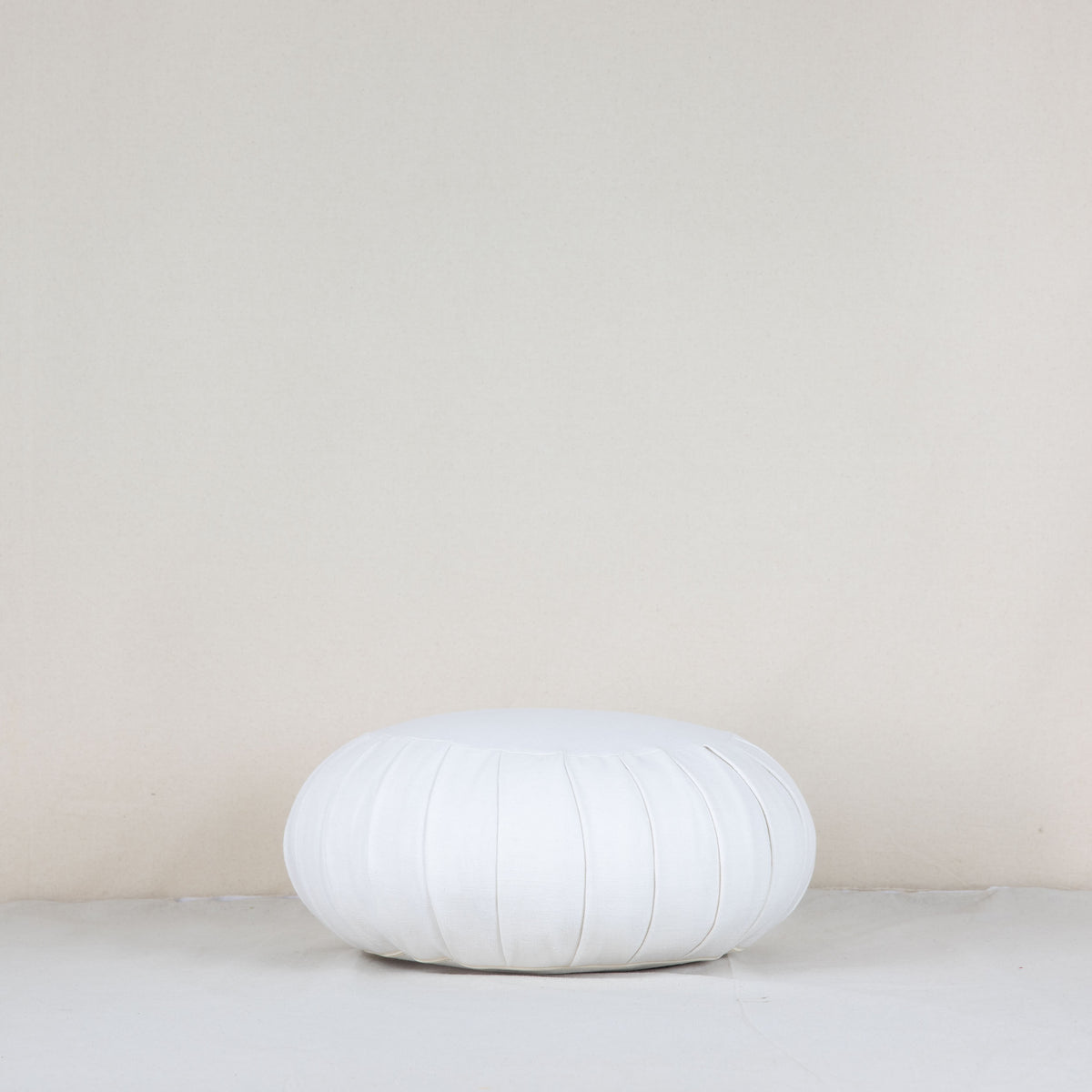 Natural Linen Zafu Ecru – Handcrafted Meditation Cushion Made in Morocco